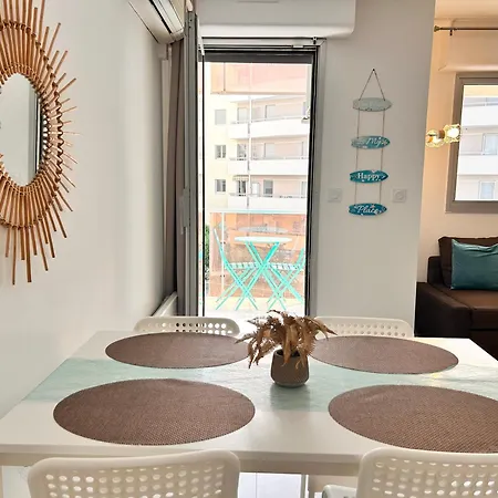 Paradis- 4 Pers, Neuf, Hyper Centre ! A 2 Mn- Climatise Apartamento